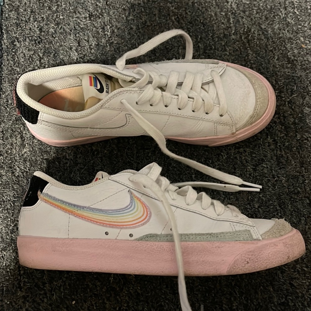 Nike be true blazer lows 🏳️‍🌈